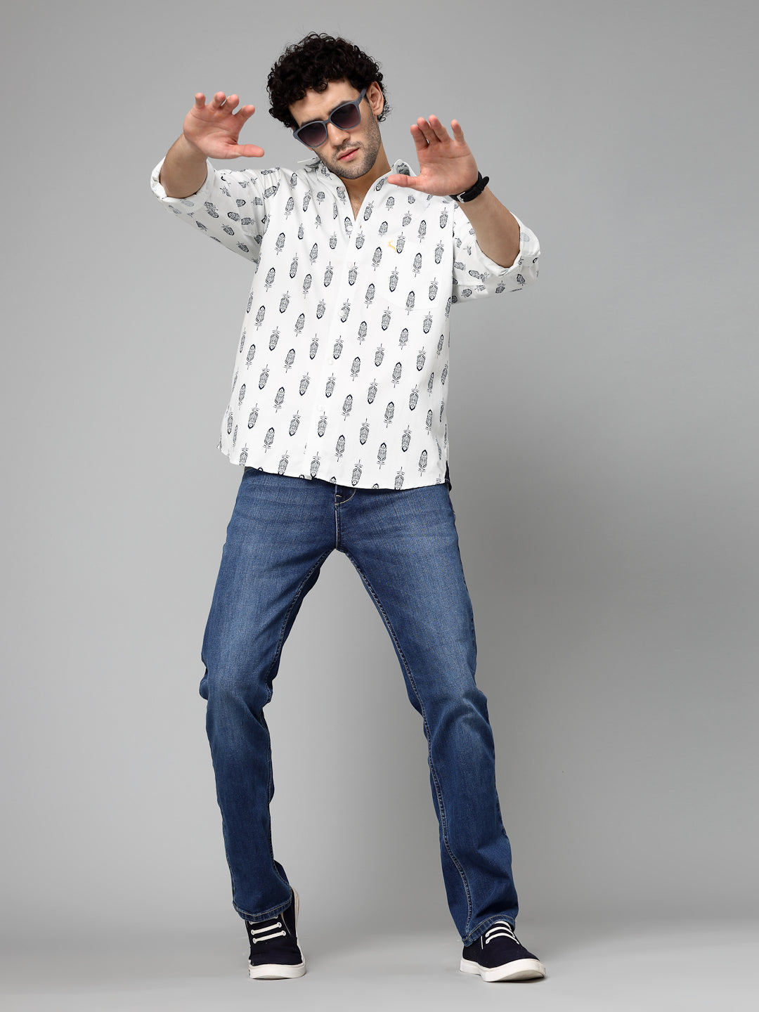 Valbone Men Abstract Printed Giza Cotton Casual Shirt