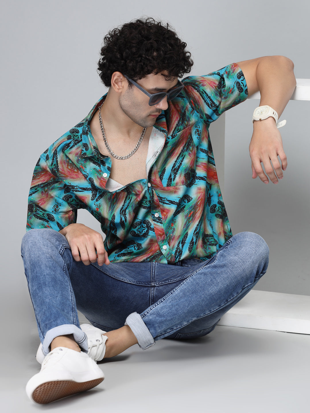 Valbone Men's Geometrical Printed Giza Cotton Casual Shirt