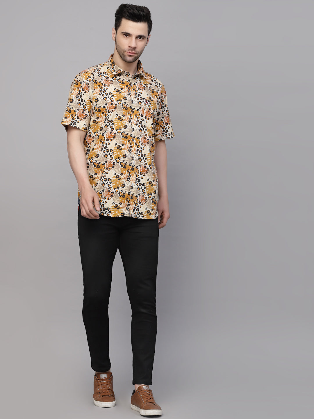 Valbone Men’s Yellow Digital Leaves Printed Regular Fit Casual Shirt Half Sleeves