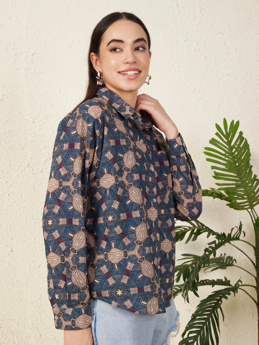 Women’s Blue Geometric Printed Shirt