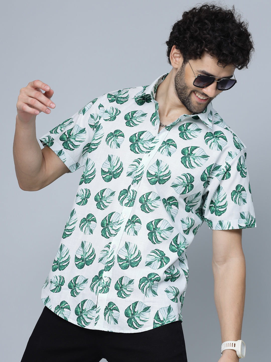 Valbone Men Leaf  Printed Giza Cotton Casual half sleeves Shirt