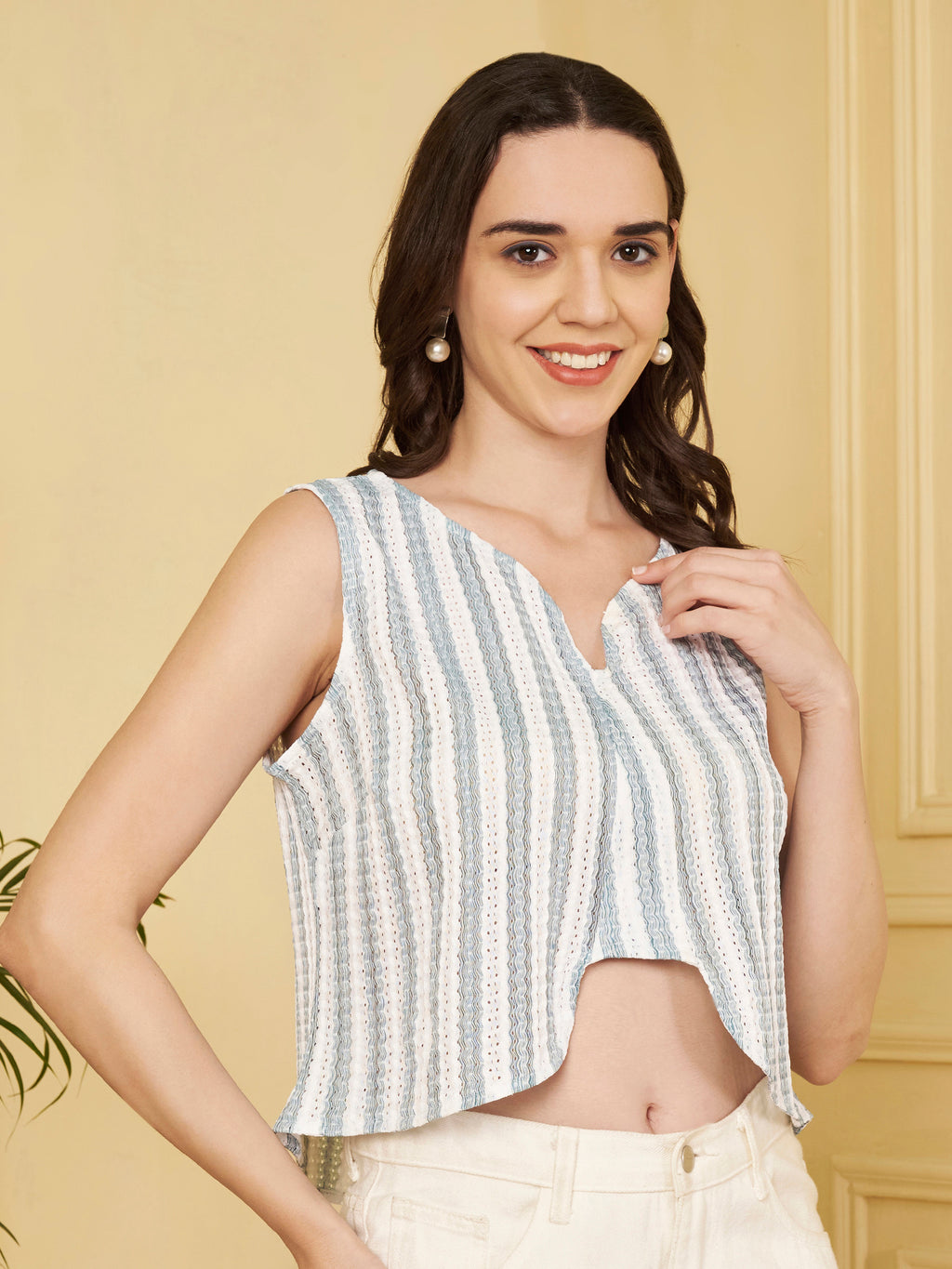 Women's Striped Sleeveless Notch Neck Crop Top