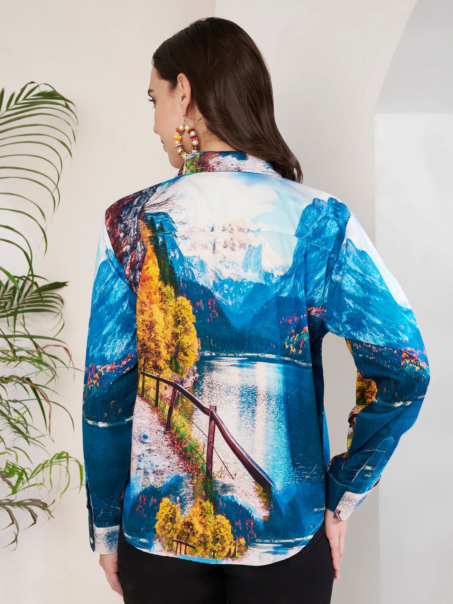 Women's Scenic Mountain Lake Print Full Sleeve Button-Down Shirt