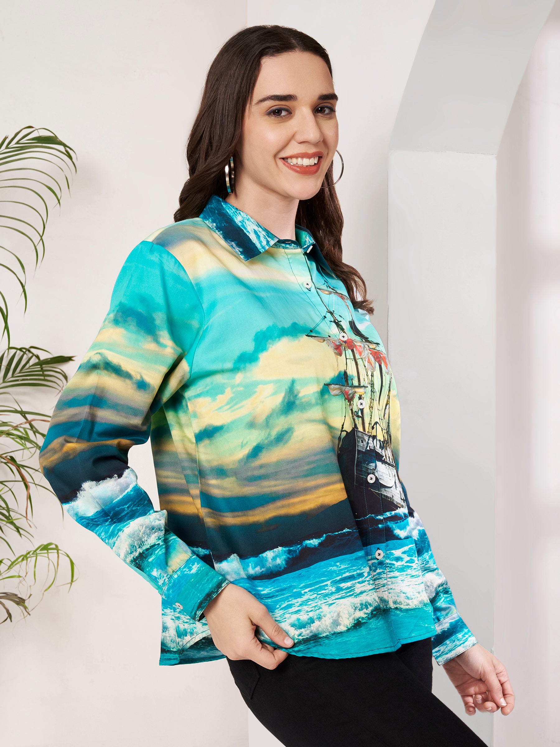 Women's Ocean Ship Print Full Sleeve Button-Down Shirt