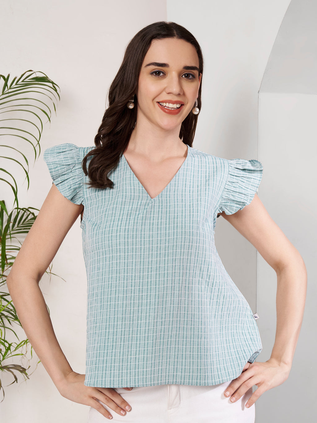 Women's Textured Ruffle Sleeve V-Neck Top