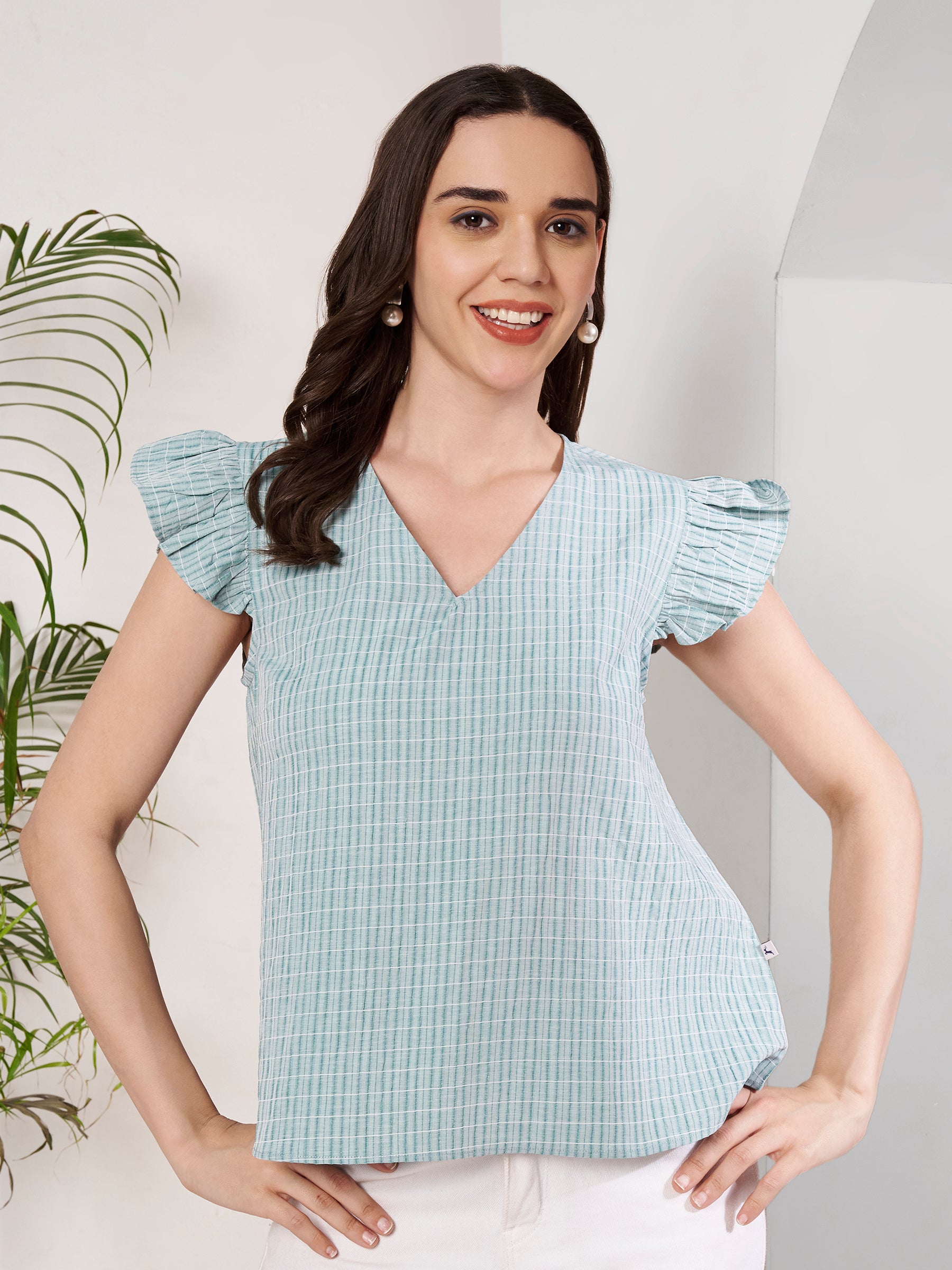 Women's Textured Ruffle Sleeve V-Neck Top