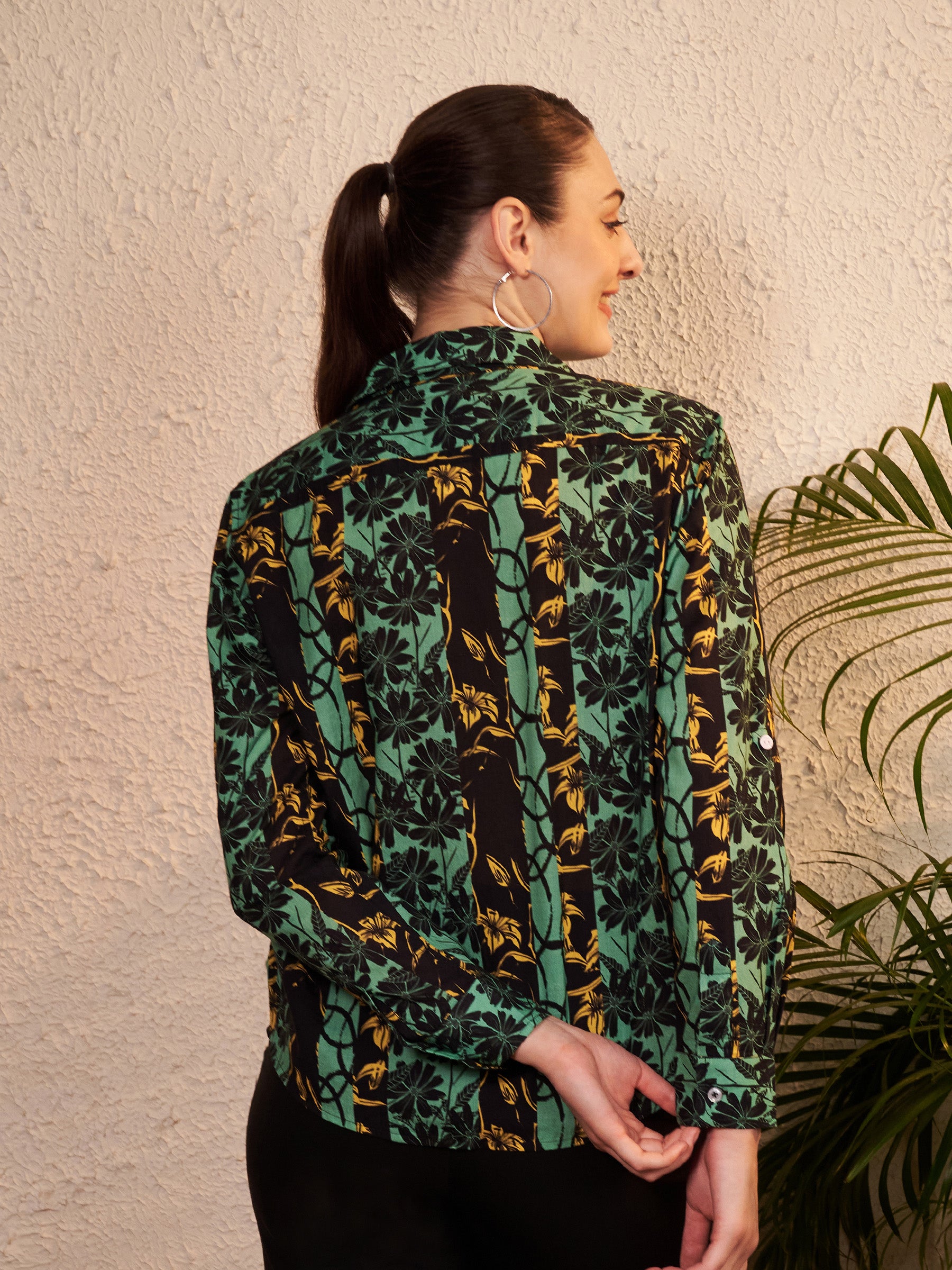 Green & Black Printed Button-Down Shirt