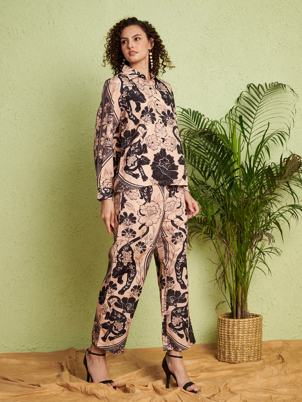 Women's Beige & Black Printed Shirt & Straight-Fit Pants Co-Ord Set
