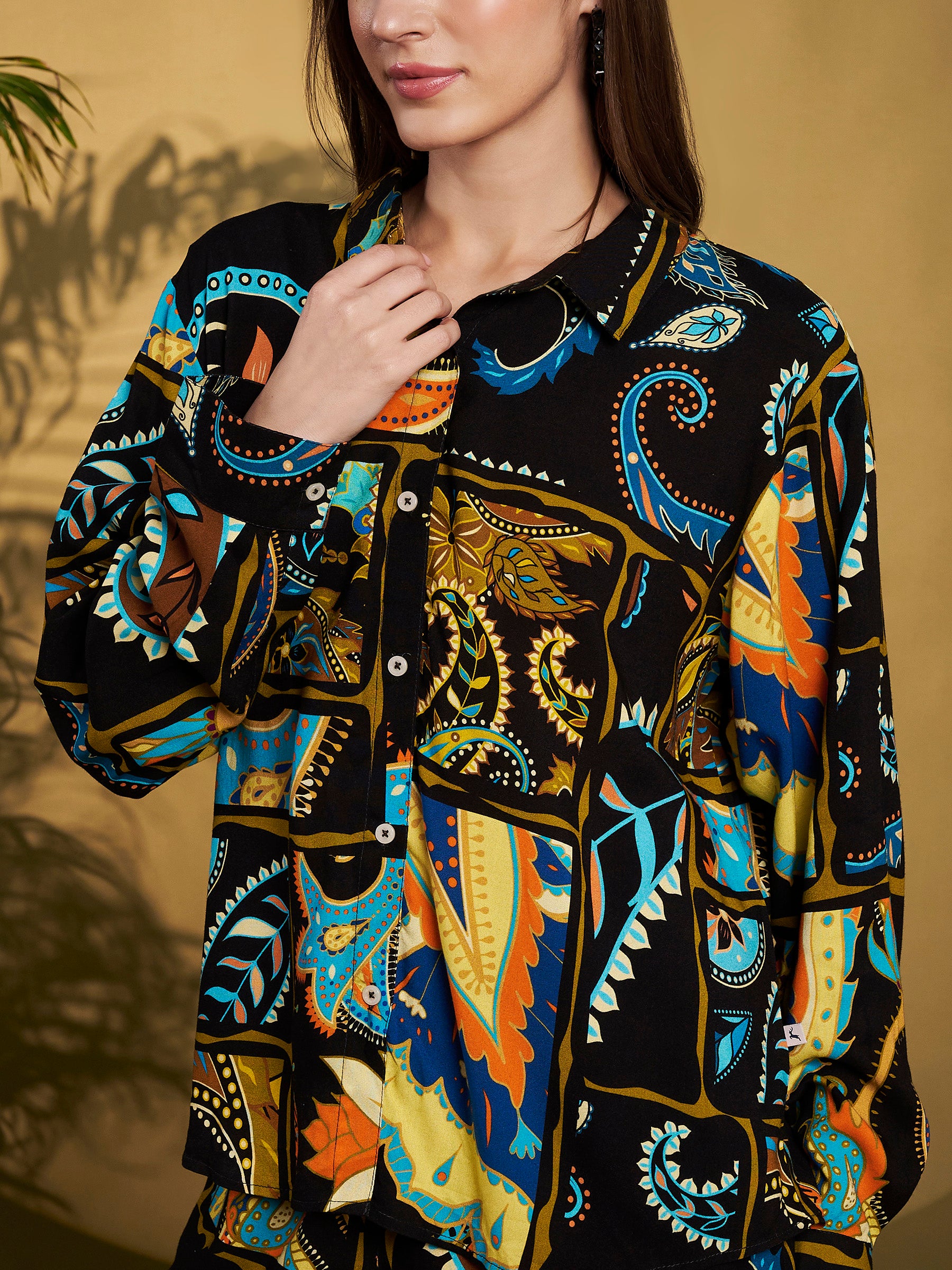 Black Multicolor Printed Shirt-Shorts Co-Ord Set