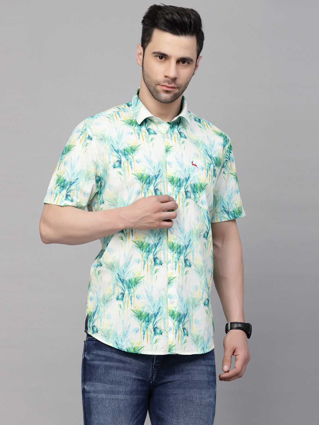 Valbone Men’s Green Digital Leafs Printed Regular Fit Casual Shirt Half Sleeves