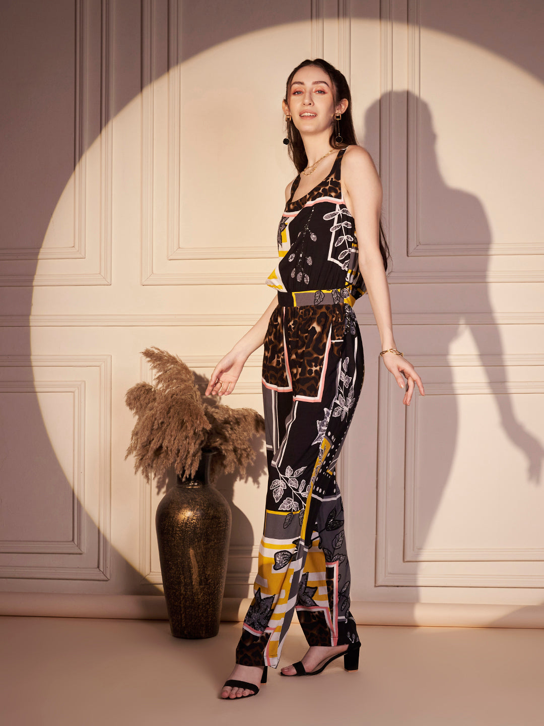 🖤 Bold Essence Viscose Printed Jumpsuit