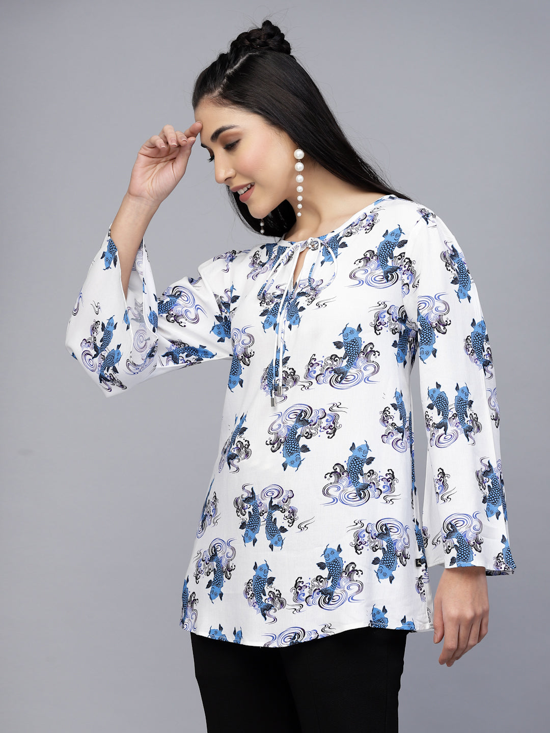Valbone Women’s White & Blue Rayon Floral Printed Top